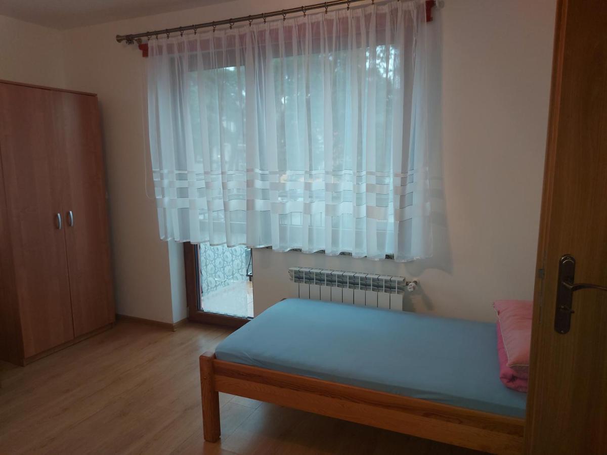 Pokoje Goscinne Tomasz Międzywodzie Exterior foto