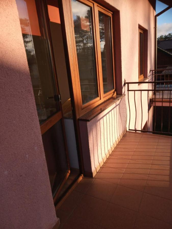 Pokoje Goscinne Tomasz Międzywodzie Exterior foto